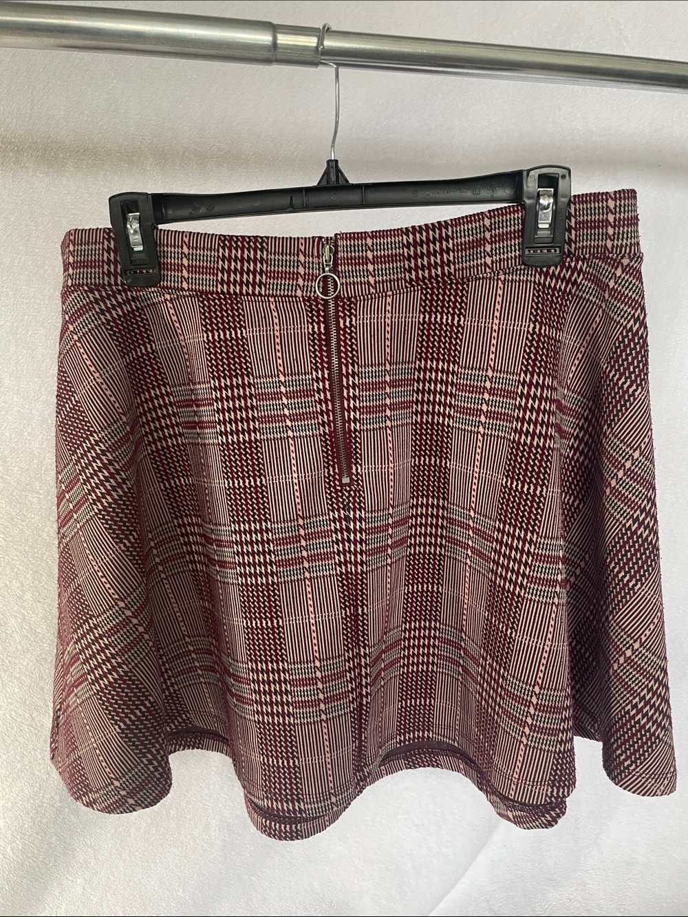 SO Burgundy and Cream Plaid Skater Skirt with Ring-Zip